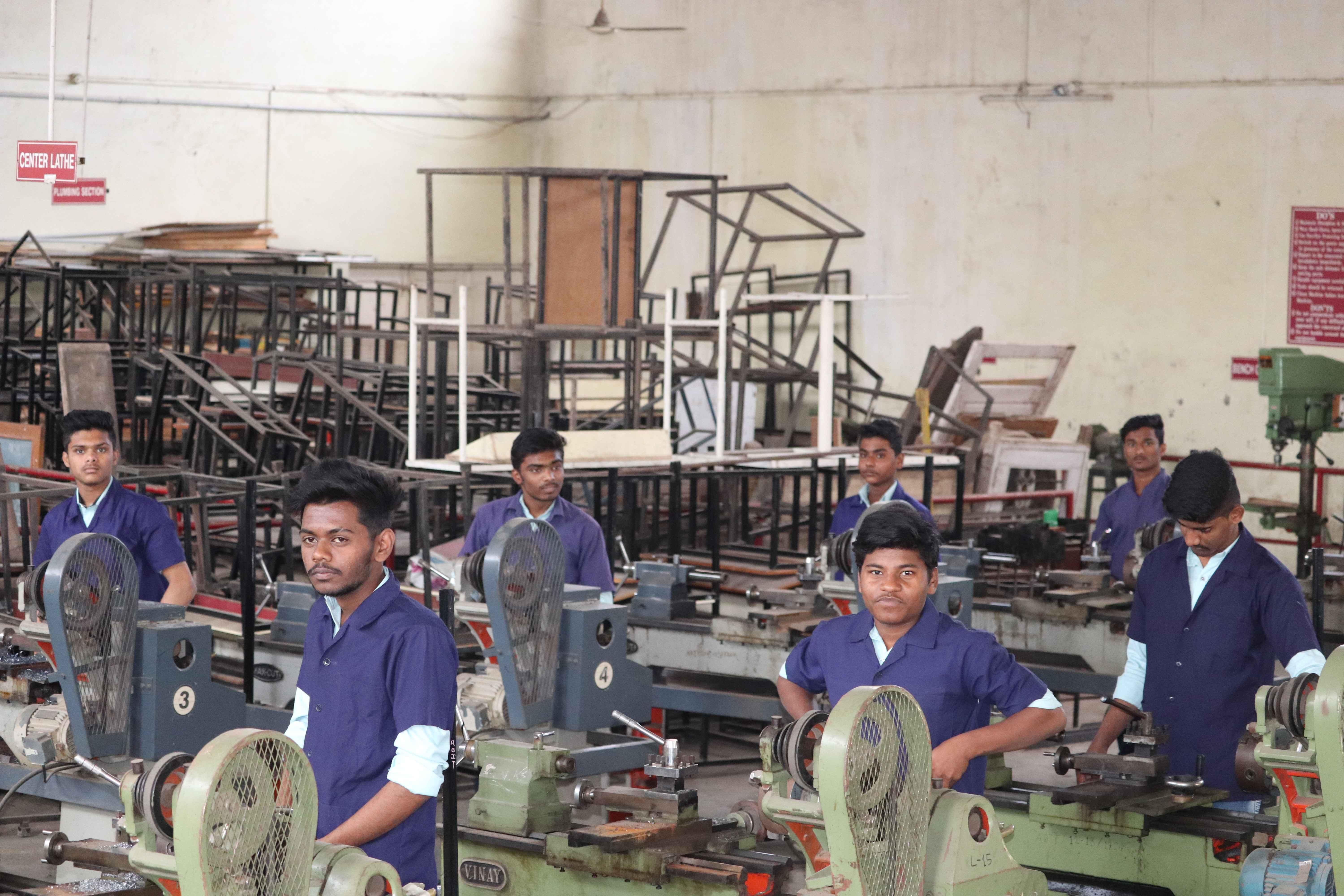 Abhaysinhraje Bhonsle Institute of Technology Satara Campus photo 10